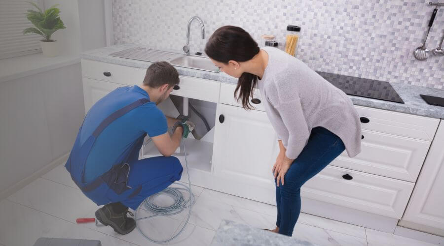 Local tankless water heater installation in West Brooklyn, IL